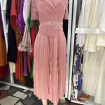 Korean-Style Pastel Pink Pleated Midi Dress with a Belted Waist and Structured Collar (Free Size)