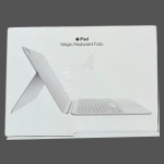 Apple Magic Keyboard Folio for the iPad (10th generation) A16